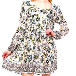Llove NWOT  boho Floral peasant mini dress size M